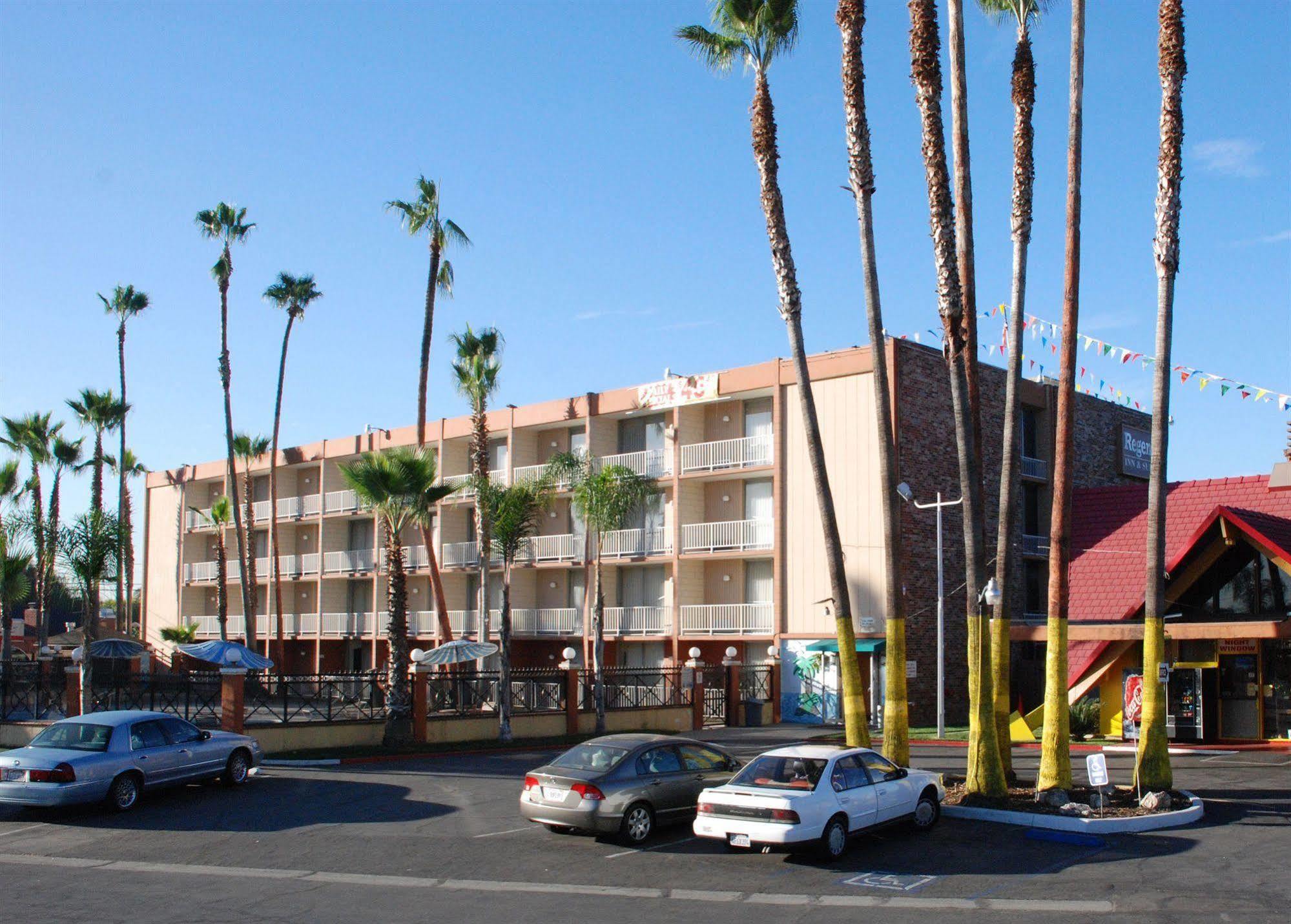 Regency Inn And Suites Baldwin Park Εξωτερικό φωτογραφία